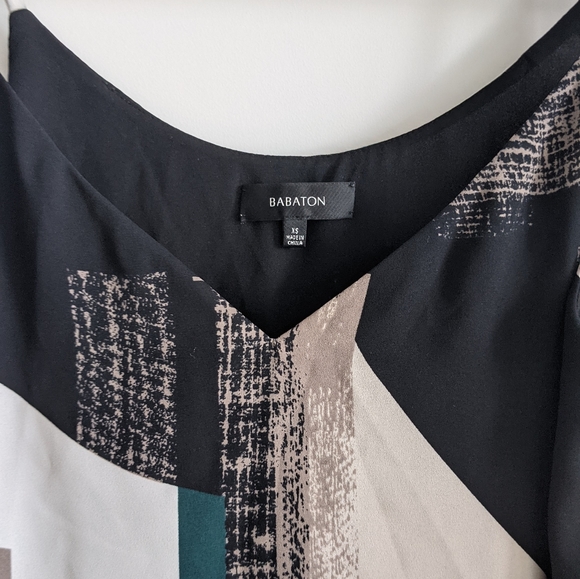 Aritzia Babaton Silk Printed Loose Fit Camisoles - Picture 3 of 5